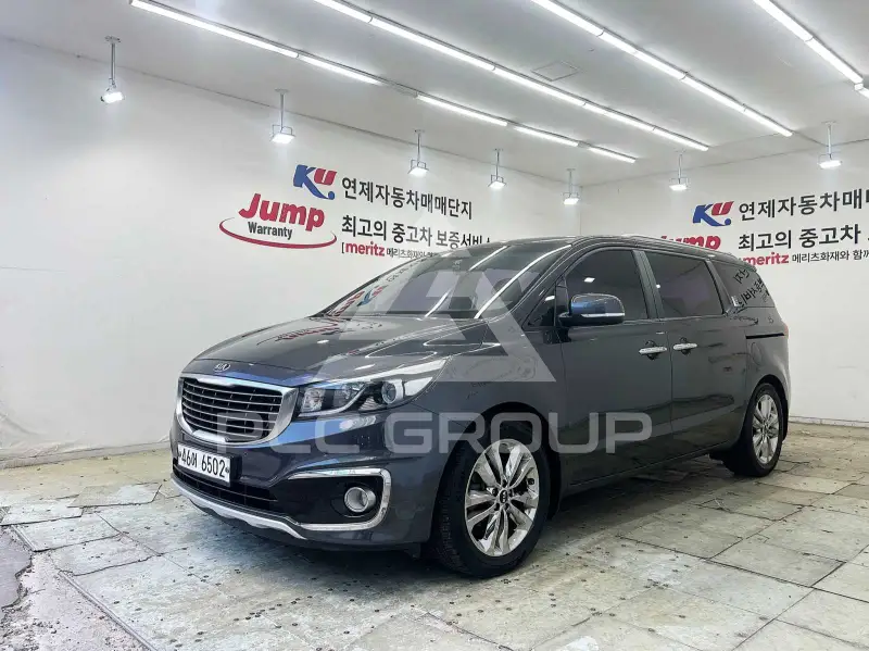 2015 KIA Carnival