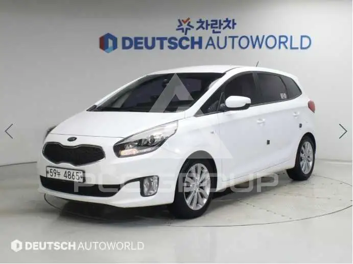 2015 KIA Carens