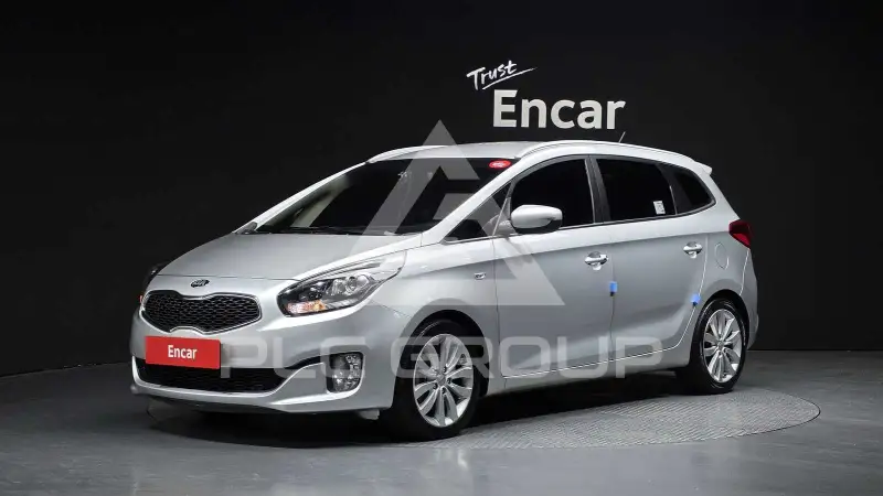 2015 KIA Carens