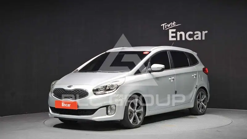 2015 KIA Carens