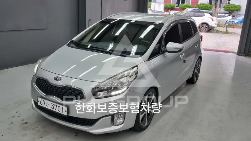 2015 KIA Carens