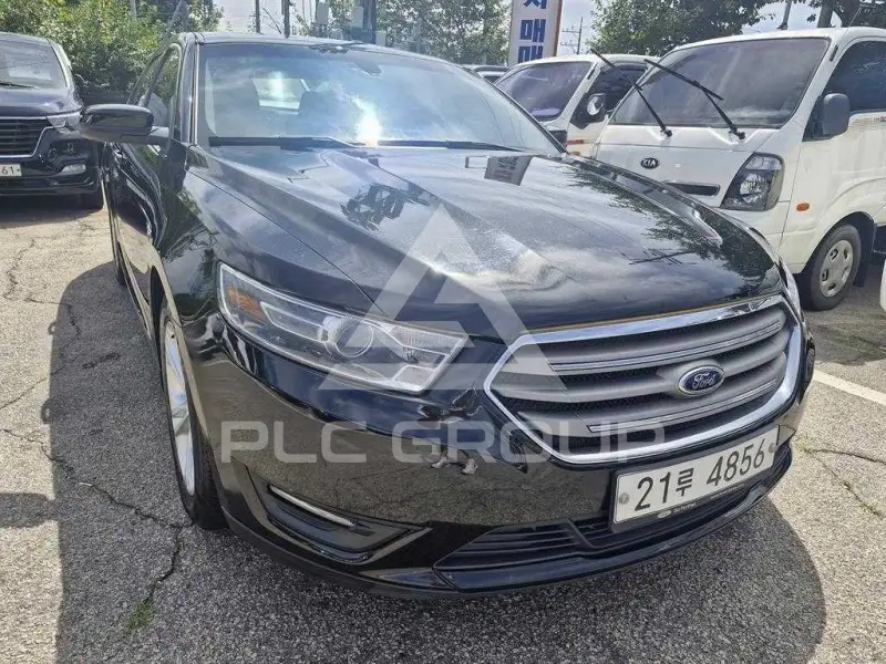 2015 Ford Taurus