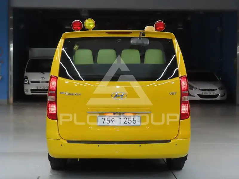 2015 Hyundai Starex