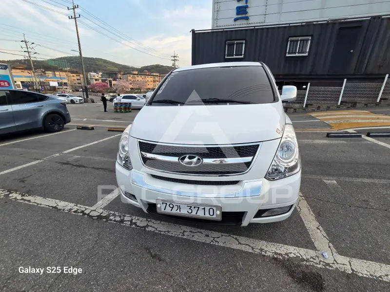 2015 Hyundai Starex