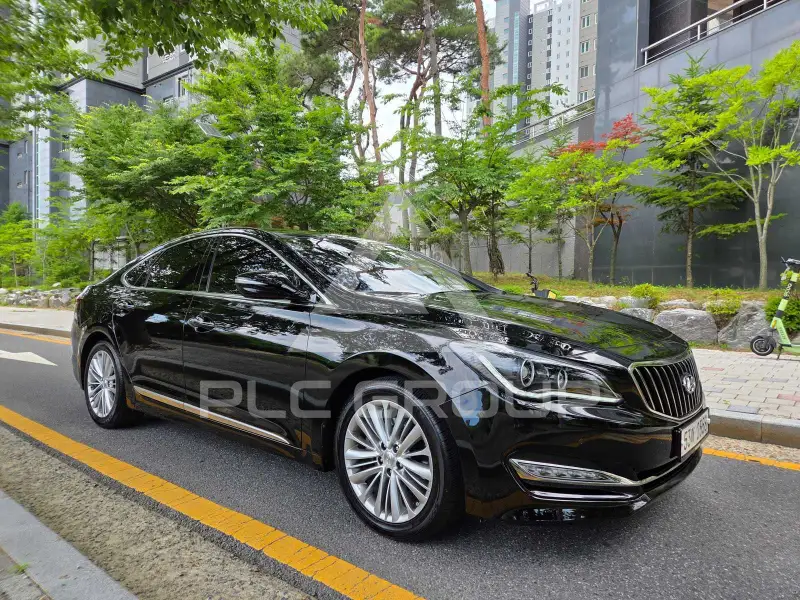 2015 Hyundai Aslan