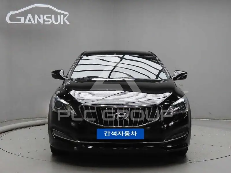 2015 Hyundai Aslan
