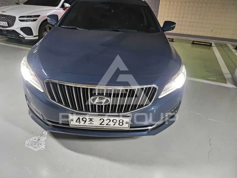 2015 Hyundai Aslan