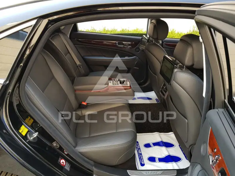 2015 Hyundai Equus