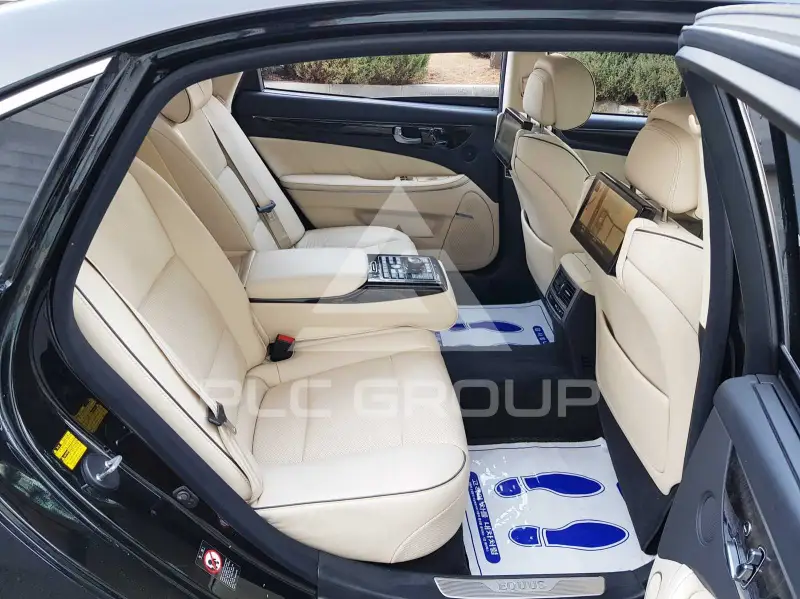 2015 Hyundai Equus