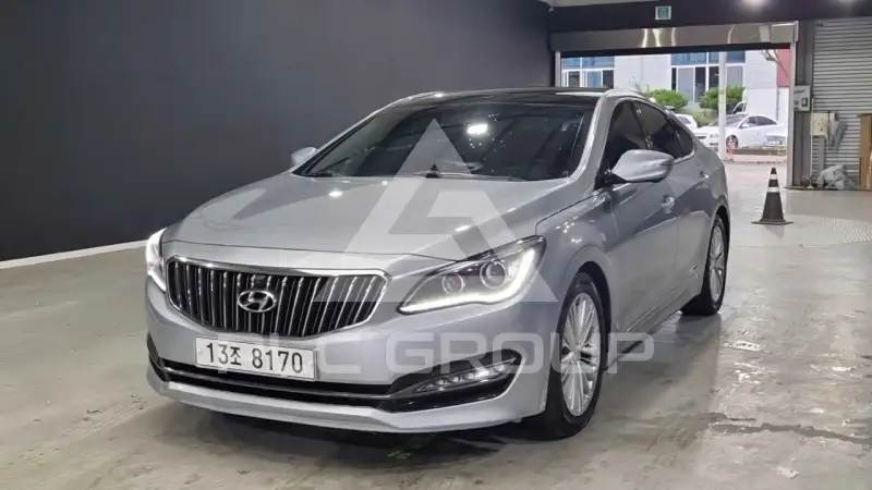 2015 Hyundai Aslan