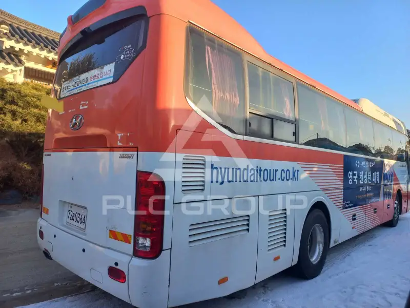 2015 Hyundai Universe