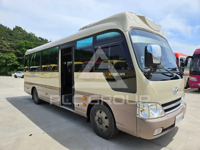 2015 Hyundai Country