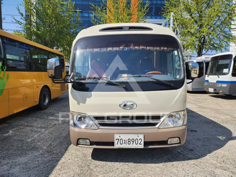 2015 Hyundai Country
