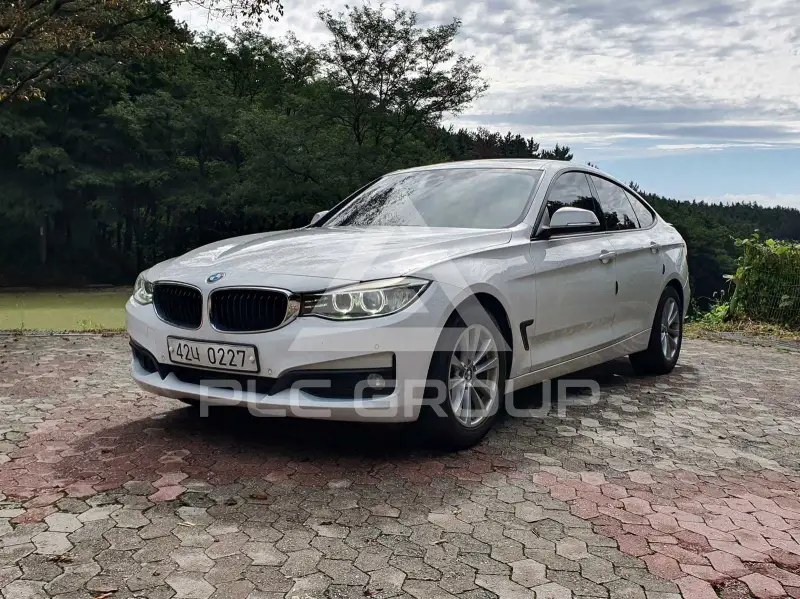 2016 BMW 320