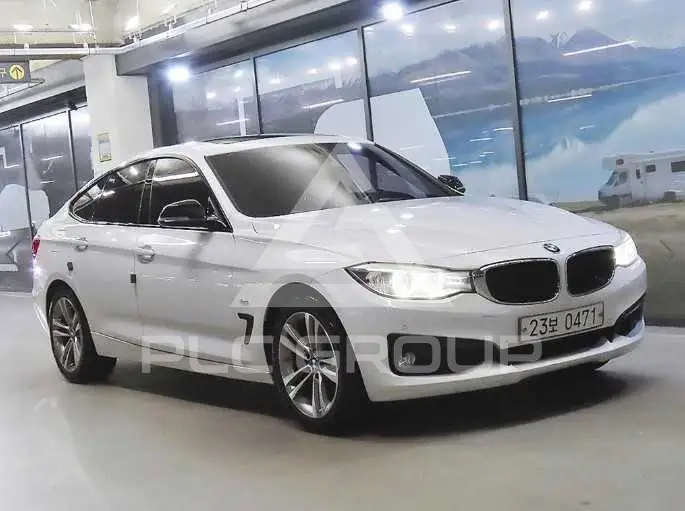 2016 BMW 320