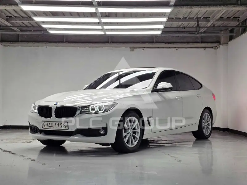 2016 BMW 320