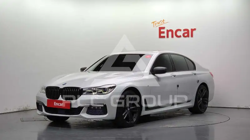 2016 BMW 740M