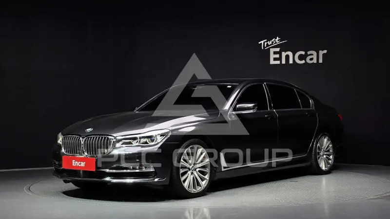 2016 BMW 750