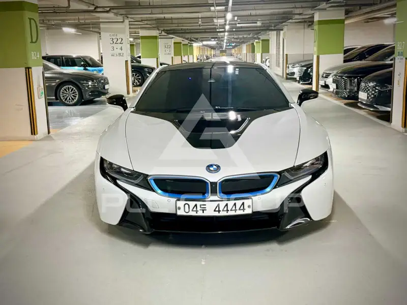 2016 BMW I8