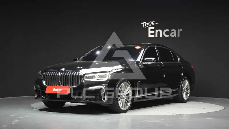 2016 BMW 750