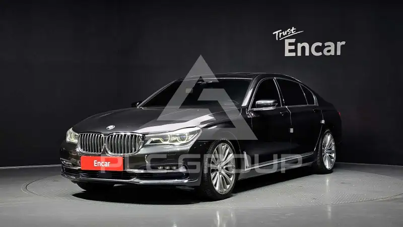 2016 BMW 750