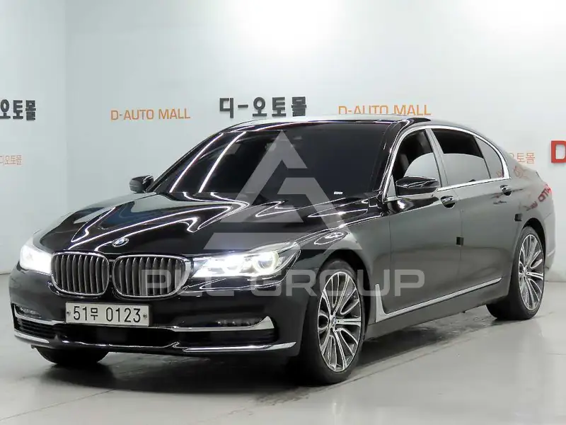 2016 BMW 750