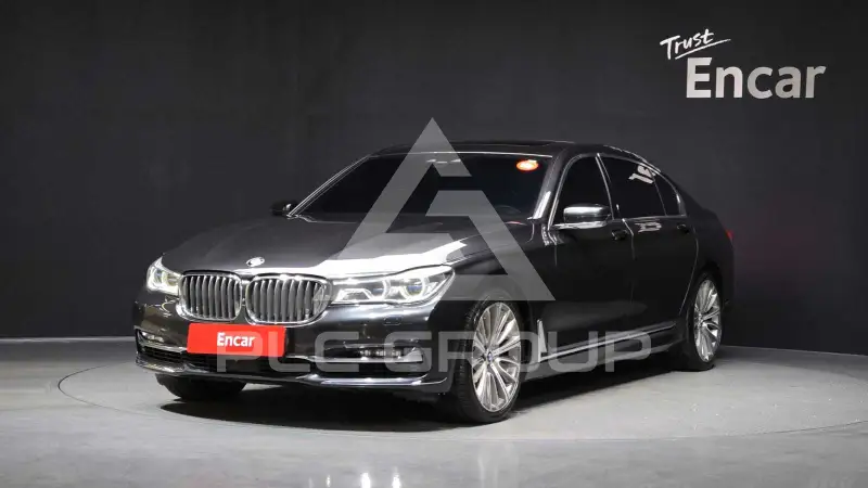 2016 BMW 750