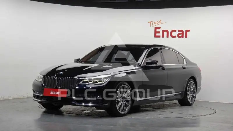 2016 BMW 750