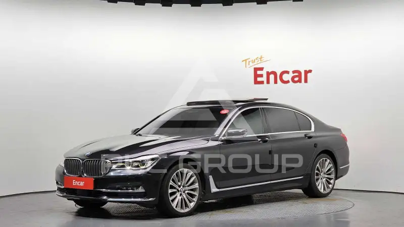 2016 BMW 750
