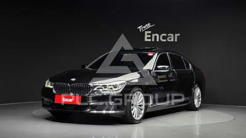 2016 BMW 730