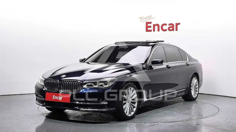 2016 BMW 740