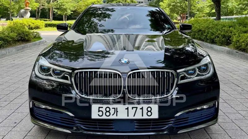 2016 BMW 730