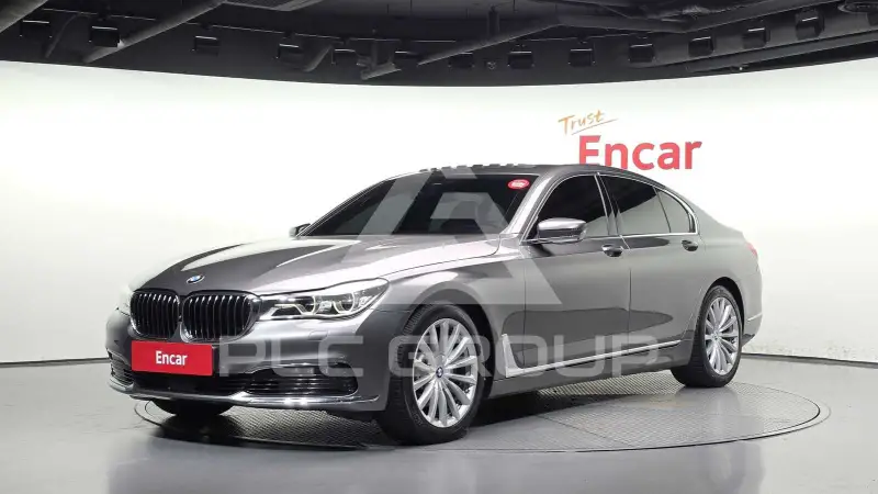 2016 BMW 730