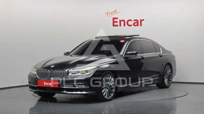 2016 BMW 750