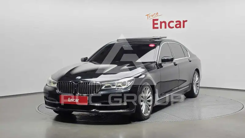 2016 BMW 740