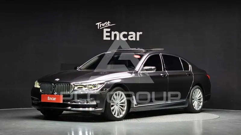 2016 BMW 740