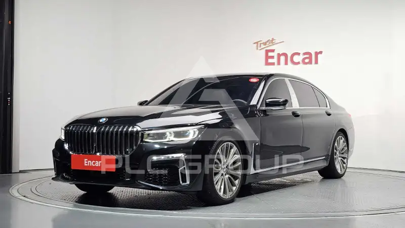 2016 BMW 750