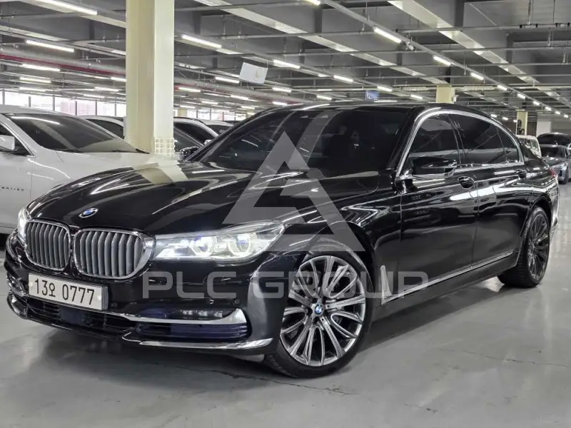 2016 BMW 750