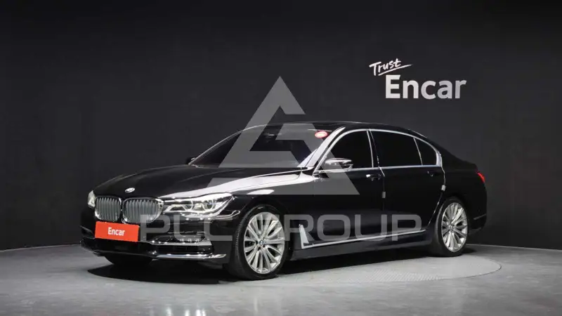 2016 BMW 750