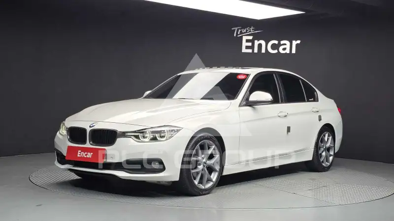 2016 BMW 320