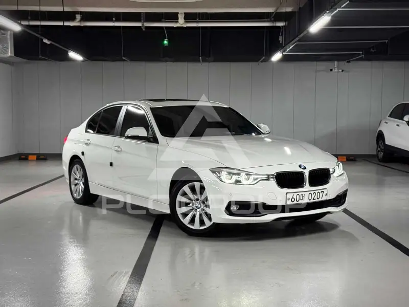 2016 BMW 320