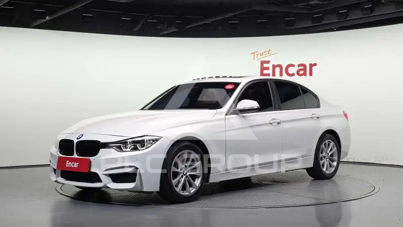 2016 BMW 320