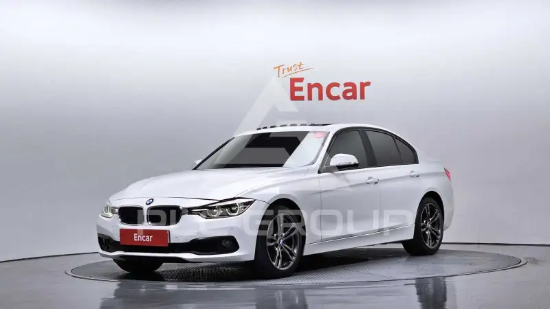 2016 BMW 320