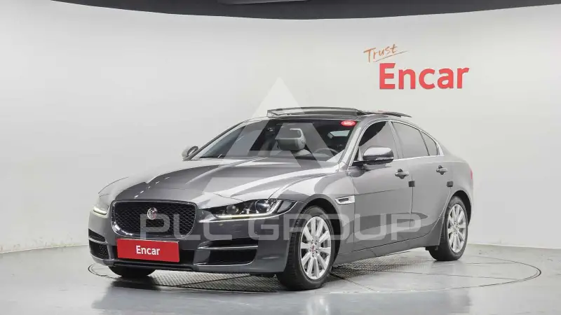 2016 Jaguar XE