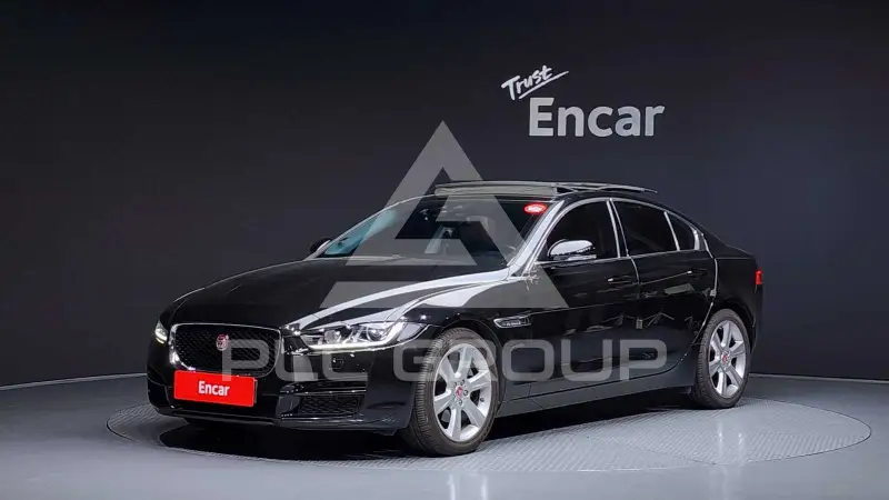 2016 Jaguar XE