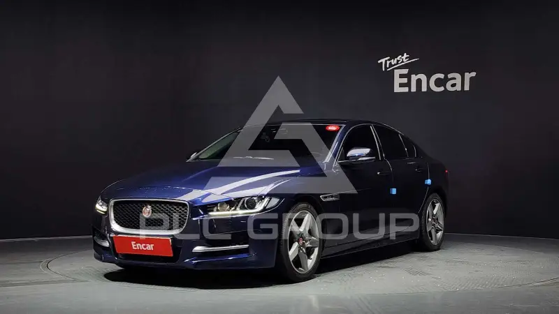 2016 Jaguar XE