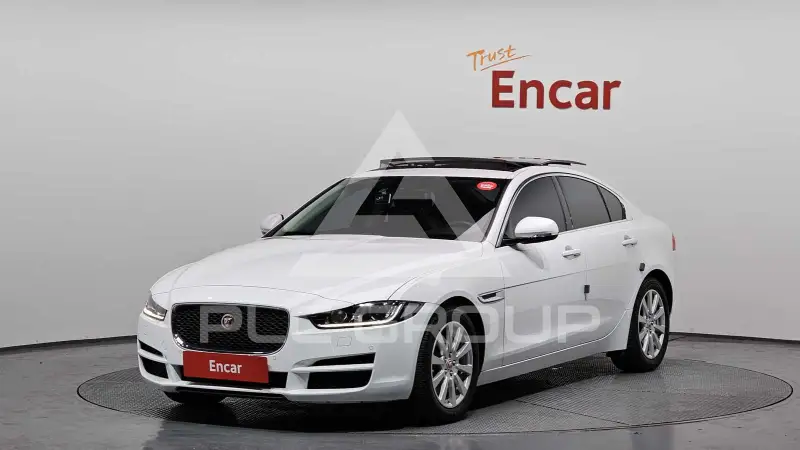 2016 Jaguar XE