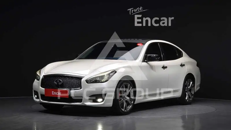 2016 Infinity Q70