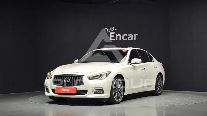 2016 Infinity Q50