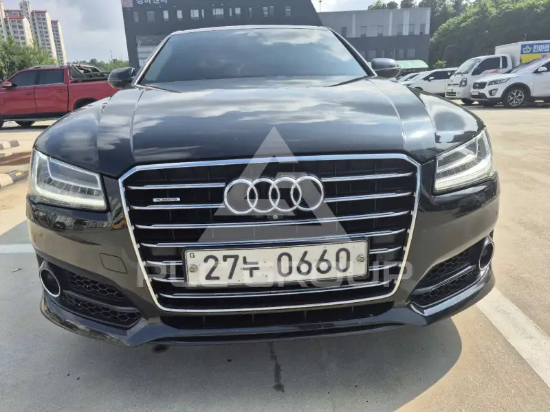 2016 Audi A8
